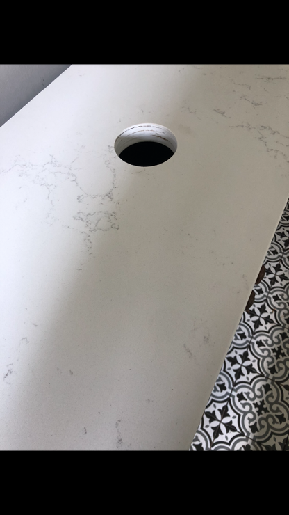 Quartz, for vanities over 140 cm wide