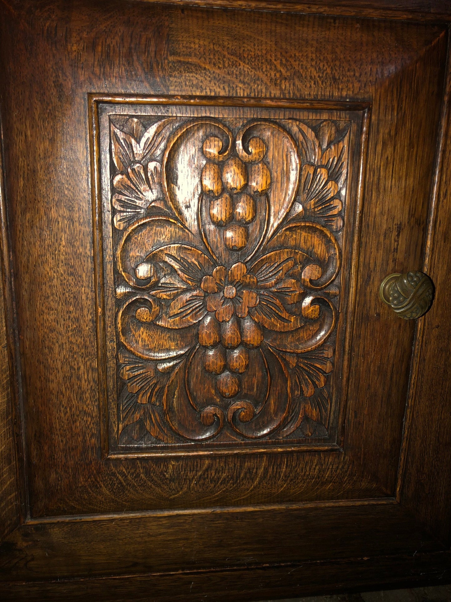 Wonderfully carved double vanity
