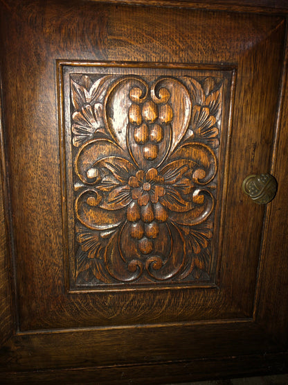 Wonderfully carved double vanity